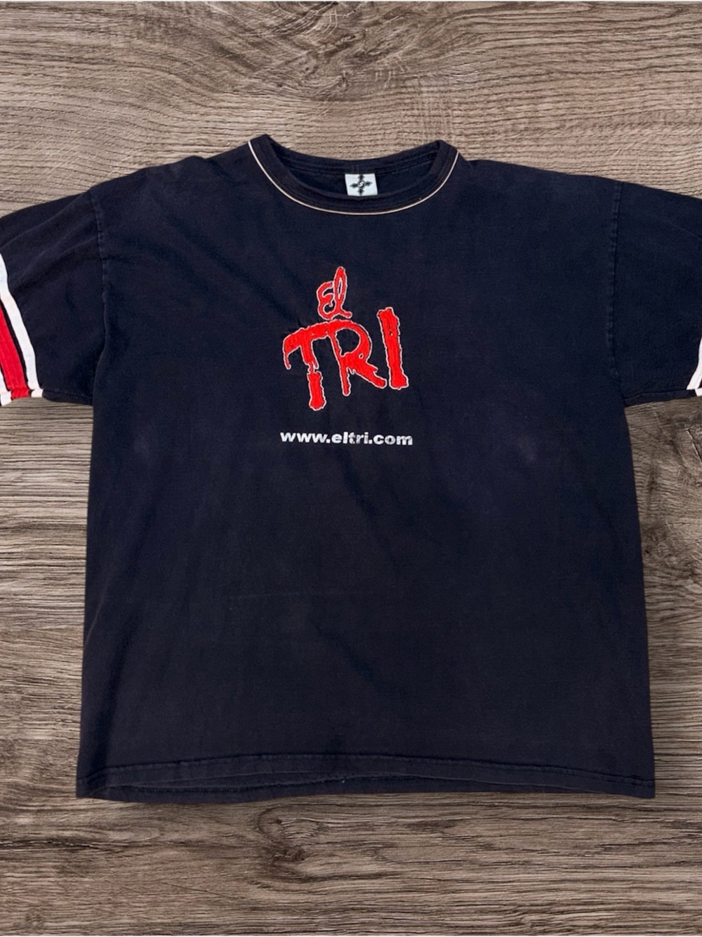 Vintage el tri band tee
